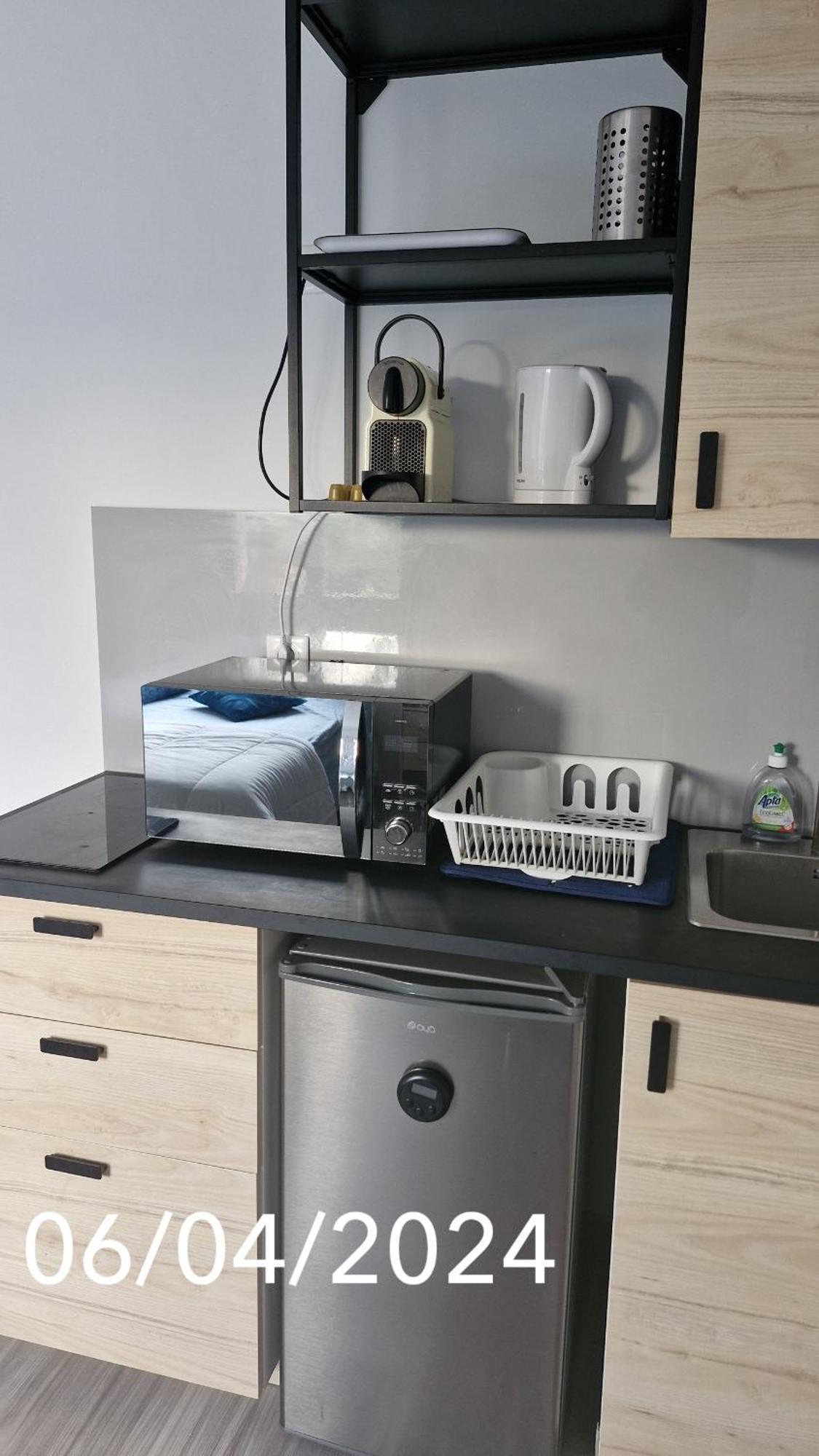 Studio Neuf Rocbaron Экстерьер фото